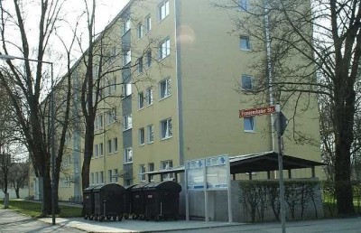 Schöne 2 Zimmer Wohnung an ruhiger Straße