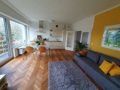 luxery equipped large apartment - centrally located near UN, DHL, Telecom