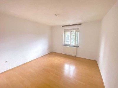 Zentral gelegene Wohnung in Senden mit Balkon und Einbauküche