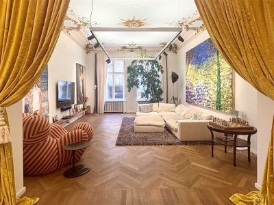 Elegante Stadtwohnung mit Atelier-Charme und Premium-Ausstattung in Bestlage