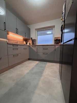 Vollständig renovierte 3,5-Zimmer-Wohnung mit Balkon in Oberteuringen. Bezugsfrei nach Absprache