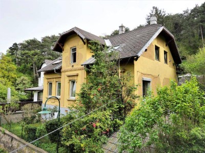 Jahrhundertwendevilla in GRUEHNRUHE, SACKGASSE