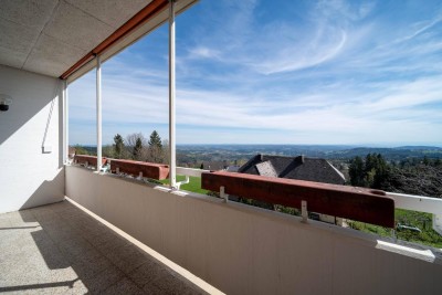 Helle 1-Zimmer-Wohnung mit einzigartigem Panoramablick in St. Radegund bei Graz