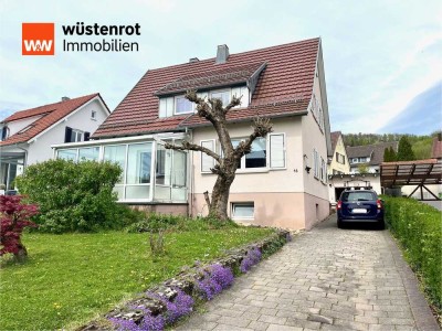 Großes Einfamilienhaus mit schönem Garten in begehrter  Lage in Rudersberg