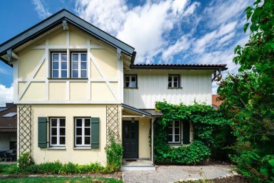 Charmantes 3-Zimmer-Einfamilienhaus in Fachwerkoptik im Zentrum von Haag in Oberbayern