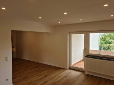 Moderne, kernsanierte Wohnung inkl. Einbauküche