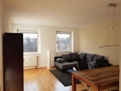 Attraktive und sanierte 2-Zimmer-Wohnung in München Schwabing-West, Hohenzollernstr.