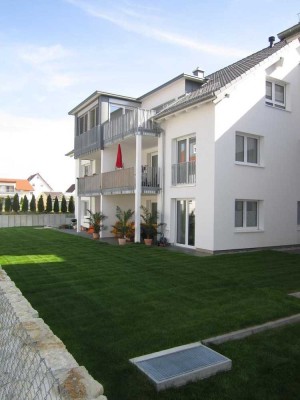 Penthouse-Wohnung 4 1/2 Zi.-Balkon/Wintergarten/EBK/2TG-Stellplätze
