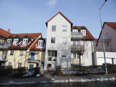 Attraktive 2-Raum-Wohnung mit EBK und Balkon in Dambach/Fürth