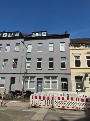 2-Zimmer Wohnung mit neuem Wandanstrich in City Lage zu vermieten!