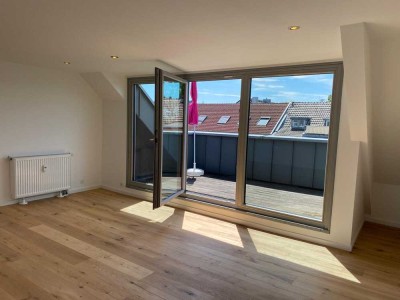 Bezugsfertig, 2-Zimmer-ETW im Dachgeschoß mit Terrasse im begehrten Wohnviertel Köln-Ehrenfeld!