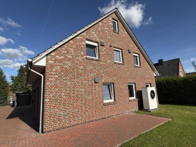 Neubaudoppelhaushälfte KFW40+