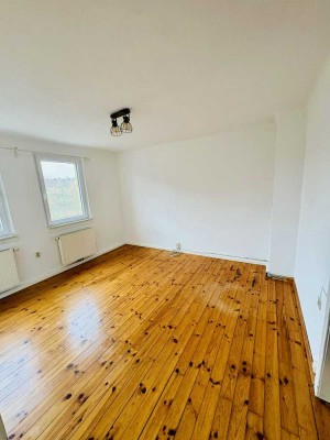 Helle 2-Zimmer-Wohnung mit Balkon in Saarbrücken St. Johann