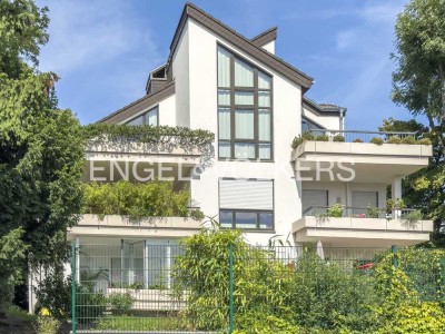 Dachgeschoss Maisonettewohnung in begehrter Lage mit Blick ins Kronthal