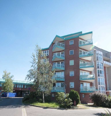 Nähe Tollensesee und Hochschule: Moderne 1,5-Zimmer Wohnung mit Balkon