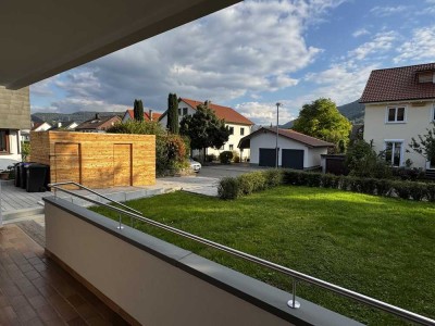 Barrierefreie 3-Zimmer Wohnung mit EBK, Balkon und Garten