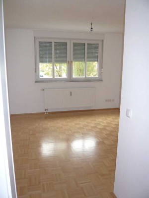 Helle 4-Zimmer Wohnung mit Balkon im 2. OG in Dachau