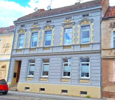 Wunderschönes denkmalgeschütztes Mehrfamilienhaus in sehr guter Lage in Burg!