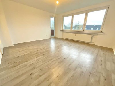 Schöne 1 Zimmerwohnung mit Balkon frei ab sofort