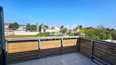 Balkonwohnung mit Ausblick: 1-Zimmer-Wohnung im Erstbezug, Schlafnische, Komplettküche