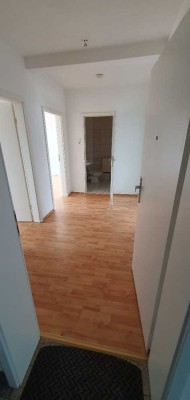 Schöne, helle 2,5-Raum-Dachgeschosswohnung
