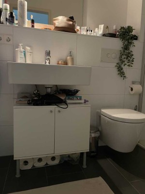 1-Zimmer-Wohnung mit Tarrase und EBK in Bonn für Studenten