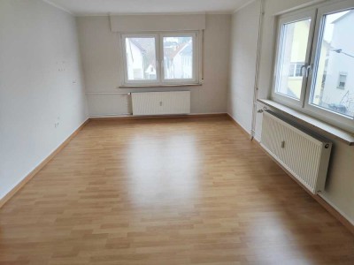 ***Maisonette mit Balkon und 2 Bädern nahe Frankfurt***