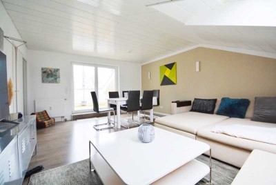 Dreieich - Offenthal! - Top 2,5-Zi.-Dachgeschosswohnung mit Dachterrasse in ruhiger, grüner Lage!