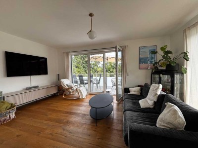 Lichtdurchflutete Neubauwohnung mit tollem Ausblick