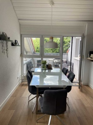 PROVISIONSFREI - 2,5 Zimmer Dachgeschosswohnung im Pelzwasen