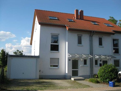 Heddesheim,geräumige Doppelhaushälfte mit Garten von privat