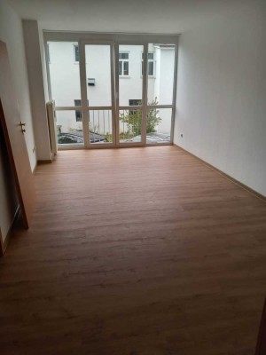 Seniorenwohnung: Schöne 2-Zimmer-Wohnung in seniorengerechter Wohnanlage