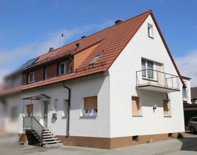 Doppelhaushälfte in zentraler Lage von Bretten