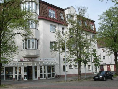 2-Zimmer Wohnung in einem Wohn- und Geschäftsgebäude zu verkaufen