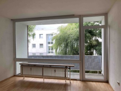 Kerpen-Horrem, 3 Z-Wohnung in gepflegter Umgebung, waldnah und verkehrsgünstig