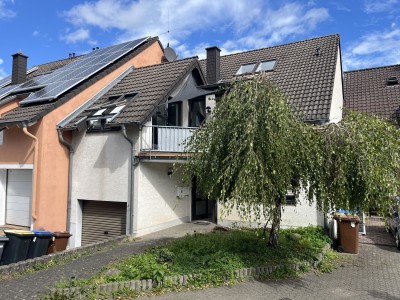 Moderne Maisonette-Wohnung mit Balkon, Garage & hochwertiger Ausstattung in Hürth -Gleuel