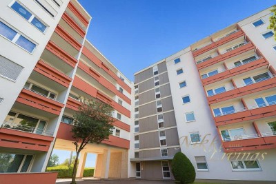 Schöne 2-Zimmer-Wohnung mit zwei Balkonen