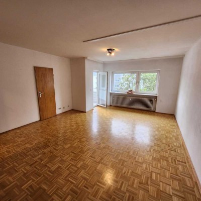 Helle & gut geschnittene 1,5-Zimmerwohnung mit Loggia!