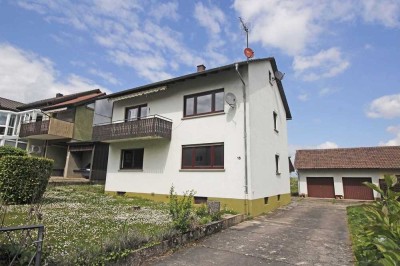 Modernisierungsbedürftiges EFH mit Doppelgarage & großem Garten