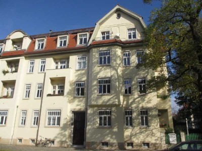Saniertes Baudenkmal in Dresden-Striesen 3 Zimmer - Balkon - zur Kapitalanlage