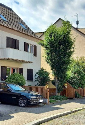 Einfamilienhaus mit Dachstudio in zentraler Lage von Worms