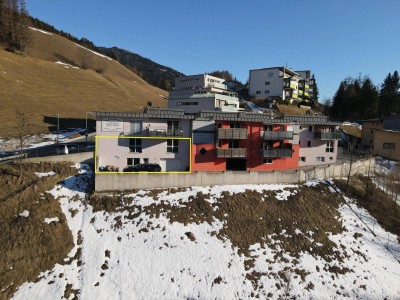 Seltene Gelegenheit! Großzügige 4 Zimmerwohnung mit eigener Tiefgarage und einer Garconierre