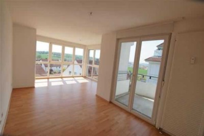 Helle 2 Z-Wohnung mit Weitblick -- 2 Balkone ** Lift** barrierefrei