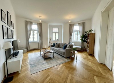 Frischer Altbautraum am Rennweg - Saniert inklusive hochwertiger Einbauküche - Stilaltbau am Rennweg - S-Bahn St. Marx ums Eck