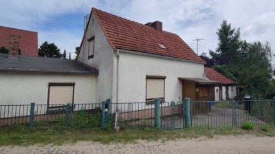 Grundstück in Neuenhagen (Insel) mit sanierungsbedürftigem Haus