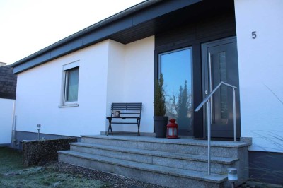 Günstiges, modernisiertes 5-Zimmer-Einfamilienhaus mit geh. Innenausstattung und EBK in Pliezhausen