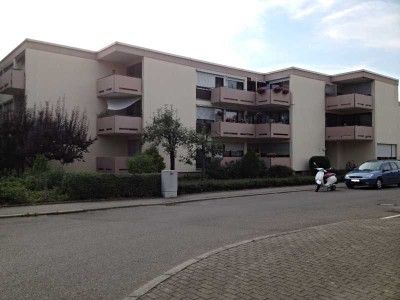 S-Bahn Nähe ! - Große Einzimmerwohnung mit Balkon und Garage in Stuttgart- Sommerrain