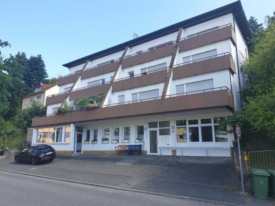 Helles 1-Zimmer-Apartment mit Balkon in Marburg zu verkaufen. -Provisionsfrei vom Eigentümer-