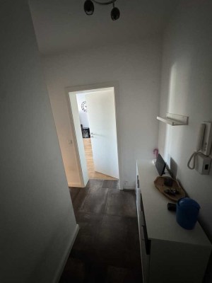 Helle 3-Zimmer Wohnung mit 2 Balkonen Fitnessraum und Sauna! in Dietzenbach