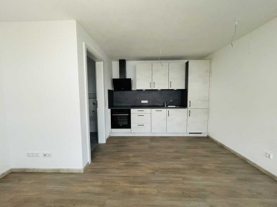 Erstbezug helle 1,5-Zimmer Wohnung mit Stellplatz